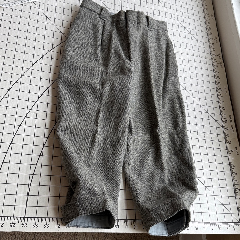 Woolrich Wool Knicker Pants Women’s 9/10 – USA Made, Lined, Field Style
